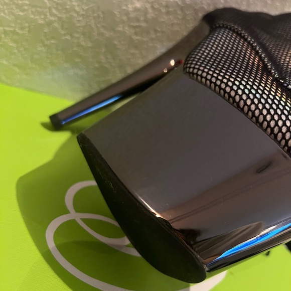 PLEASER Ankle boots Pole Dancing Shoes Chrome/Fishnet/Holographic Size 7 - Picture 12 of 14